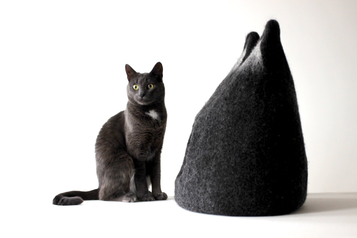 Cat Bed. Charcoal Grey Cat House. Felted Wool Cat Cave. Unique Etsy