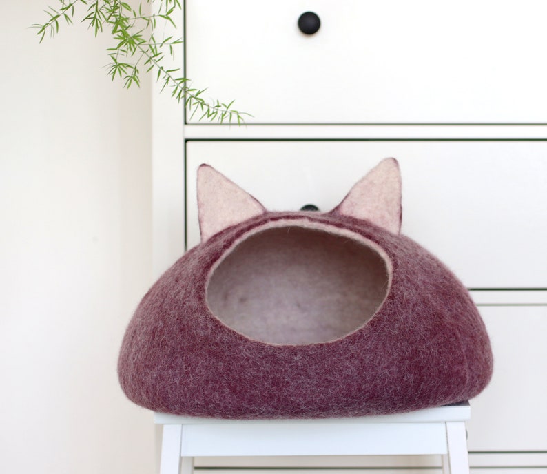 Pet bed cave for cats. Cat bed with ears. Pet bed for small dogs. image 3