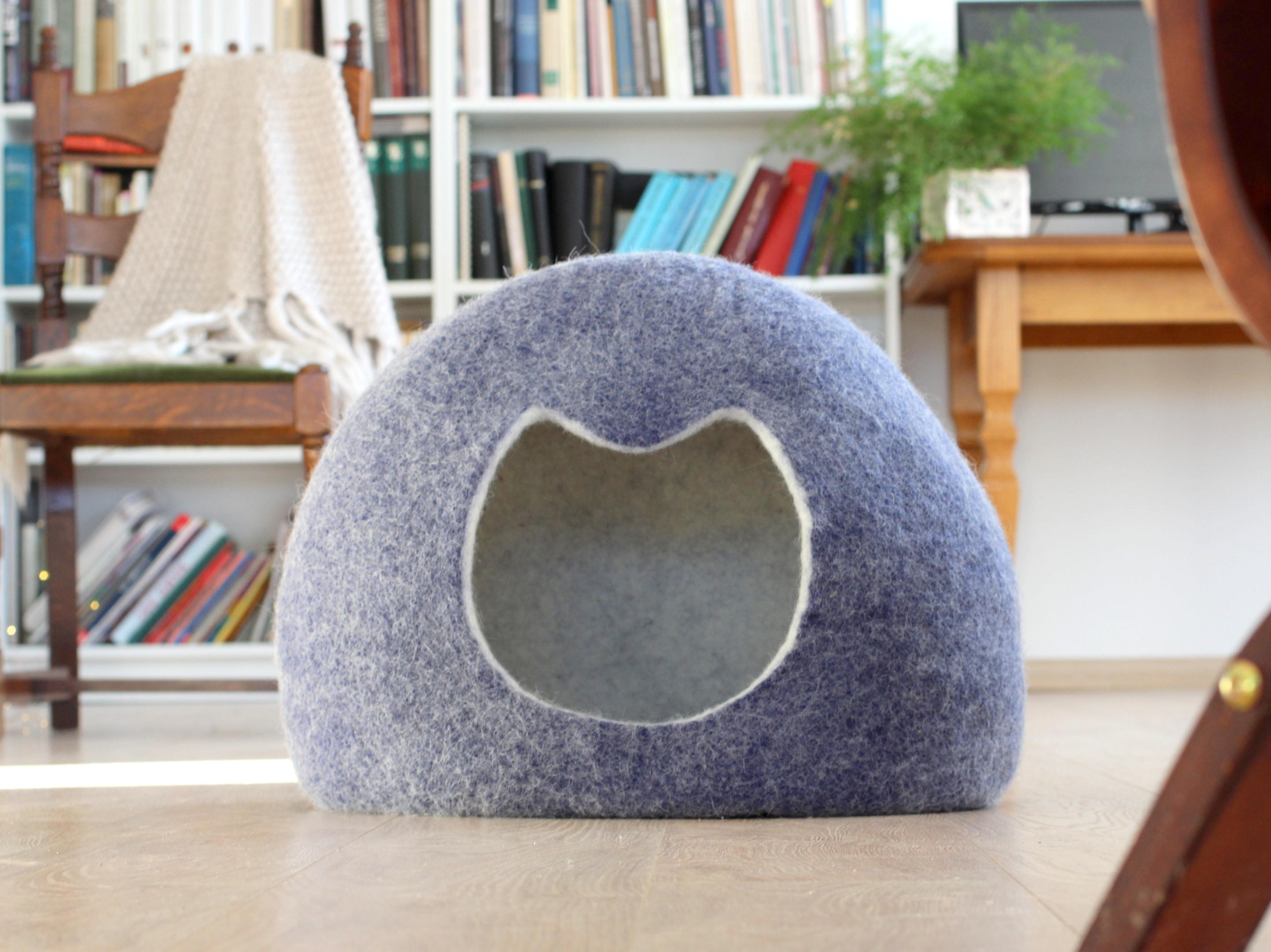 Maison de Chat Feutrée. Lit en Laine. Maison Bleu Foncé. Cadeau d'amoureux Des Animaux.