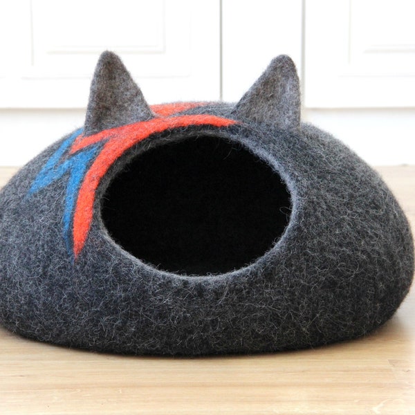 Wool cat bed Aladdin Sane. Ziggy Stardust cat cave. Small dog bed.