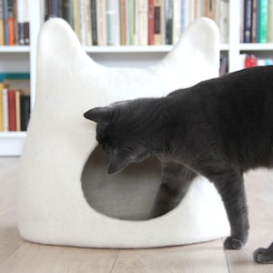 Cat bed cave from natural white felted wool. Warm and comfy pet bed. Cat lovers gift. image 8