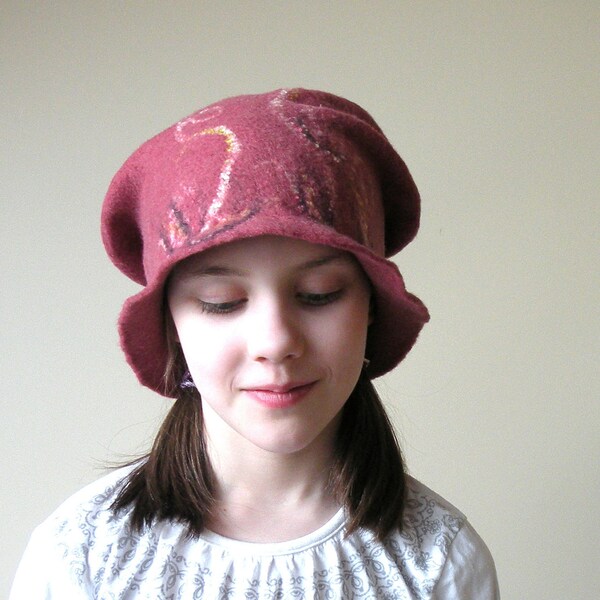 Cranberry wet felted wool girl or women hat - autumn fall fashion - school girl - back to school - autumn hat