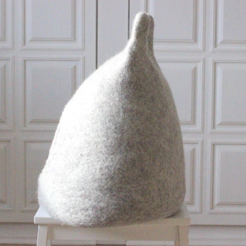 Cat bed Harry Potter style. Light gray Wool cat cave shops monogram. Home decor.