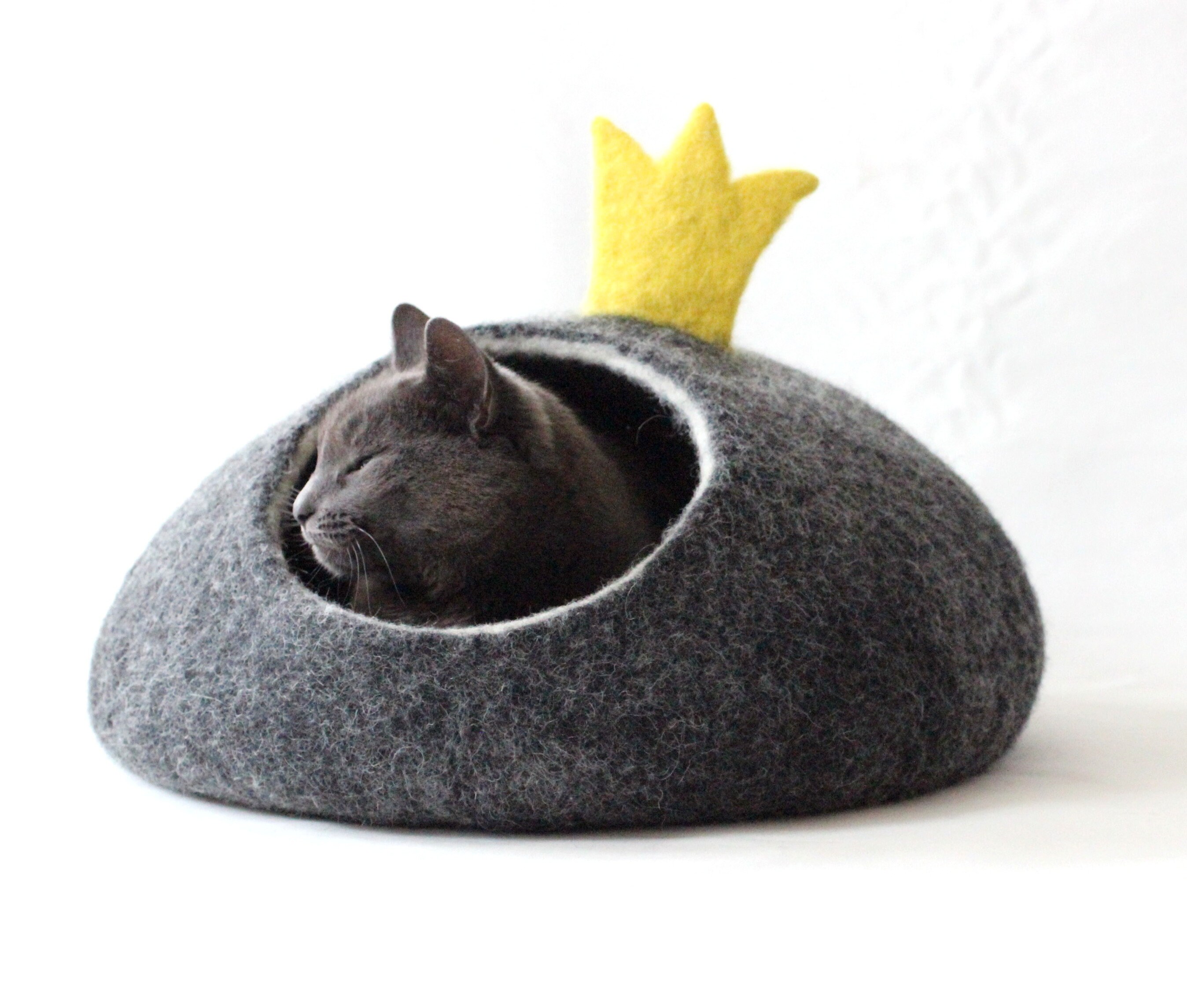 Pet Bed. Cat Furniture. Cat Bed With Crown. Cat Lovers Gift. Cat Cave From Wool. Etsy
