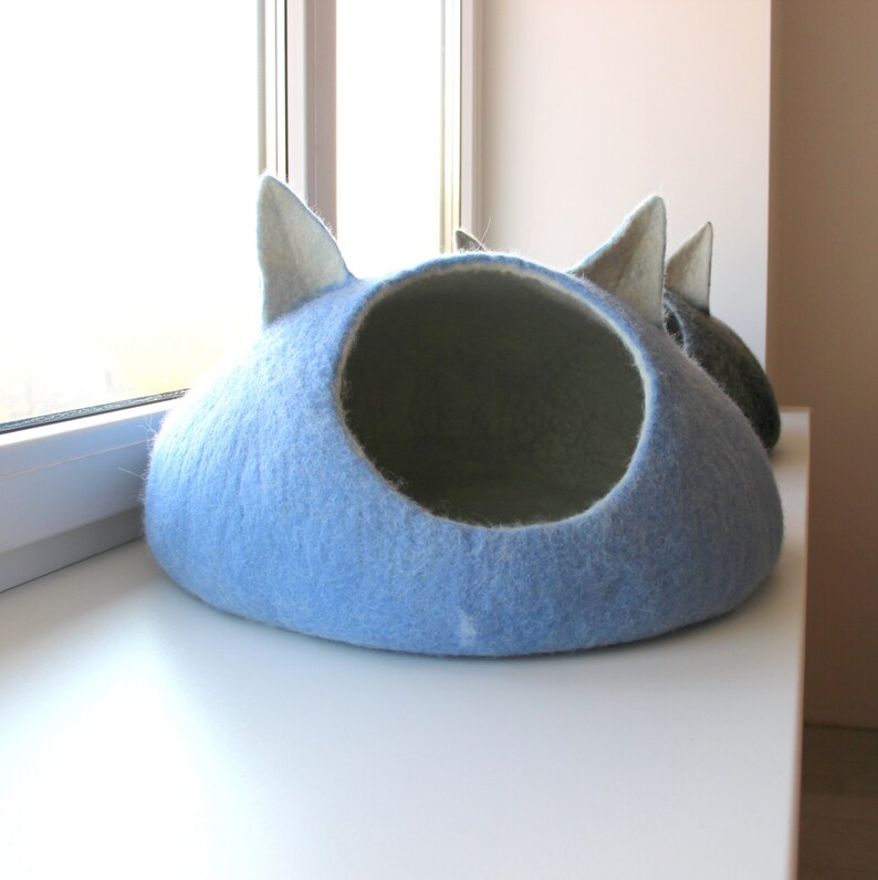 Modern cat bed. Gift for cat lovers. Wool cat cavein sky blue. Etsy