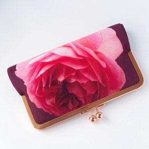 rote Clutch Tasche, weinrote Clutch Geldbörse, roségoldene Abendtasche, personalisierte Blumenhandtasche mit Kette
