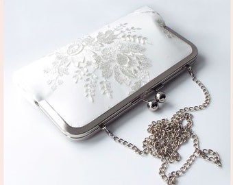 bride clutch bag in lace, ivory purse for wedding day, personalised bridal gift