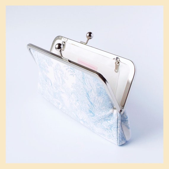 white clutch purse