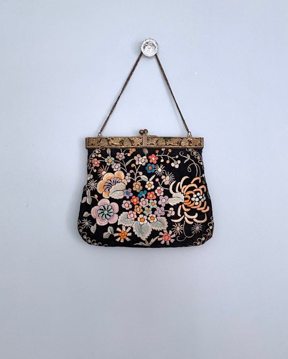 Chinoiserie purse | 1920s hand embroidered bag | 2