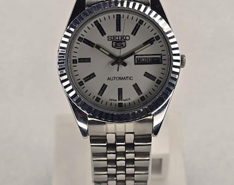 Vintage Seiko 5 Automatic Men's Watch, White Dial, Stainless Steel Band