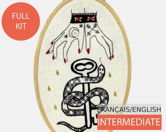 Moderne Stickpackung, DIY Kit, Handstickmuster - Anleitung in Englisch oder Französisch. Raining Tears of Gold, Mittelstufe.