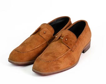 Mocassins penny en daim beige pour hommes, chaussures habillées à enfiler faites à la main, chaussures à bout mocassin
