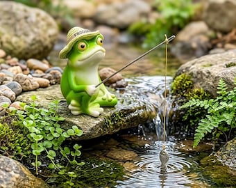 Statuetta in resina di rana pescatrice, graziosa rana ornamentale da giardino, mini statua di rana, decorazione stravagante per il cortile, decorazione per laghetto esterno, statuetta di animale in resina
