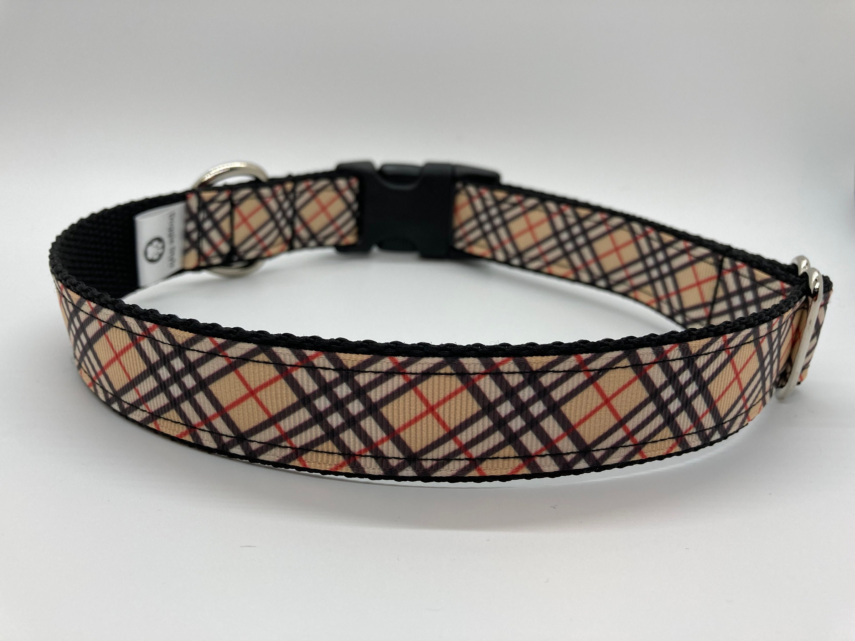 Arriba 75+ imagen burberry dog collars for sale Abzlocal.mx