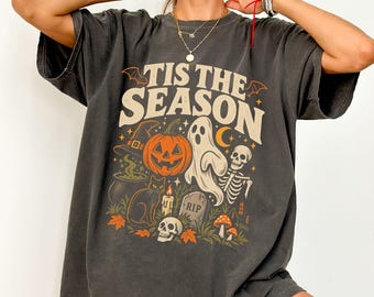 Vintage Halloween Comfort Colors® T-Shirt, Tis The Season Skeleton Pumpkin Ghost Shirt, Retro Halloween Tee, Y2K Fall Shirt
