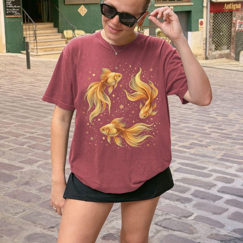 Goldfish T-Shirt, Star Aesthetic, Cute T-Shirt, Beachy Shirt, Grunge Y2K Tee, Cool Vintage Retro T-Shirt Gift, Comfort Colors Unisex T-Shirt image 3