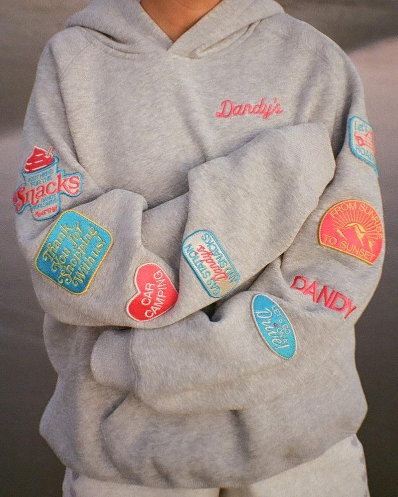Dandy Hoodie bestickt Streetwear Trendy Handmade Women Style Bild 3