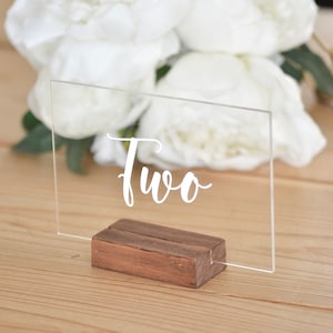 Modern Acrylic Table Number, 4"x6" table number, Acrylic wedding signs, Minimalist Wedding Table Decor, Acrylic table numbers- TN11