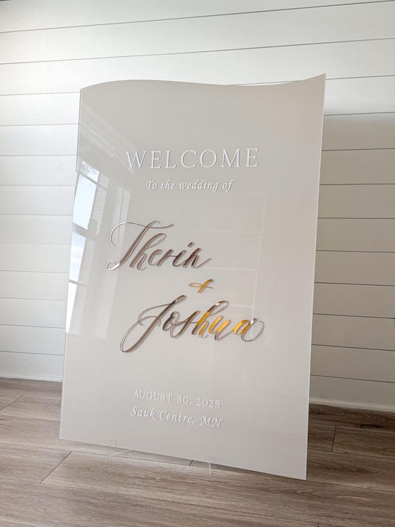Personalized Wedding Welcome Sign – Wavy Top Modern Ceremony Sign with 3D Names – Custom Bride & Groom Sign- Garden Wedding