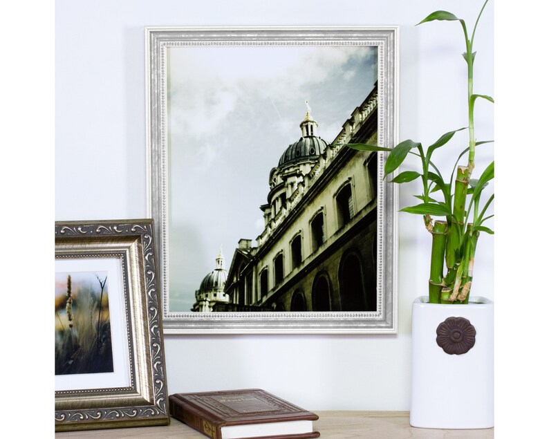 314WH0507 Craig Frames Stratton .75 Wide 5x7 Inch Ornate White and Silver Picture Frame