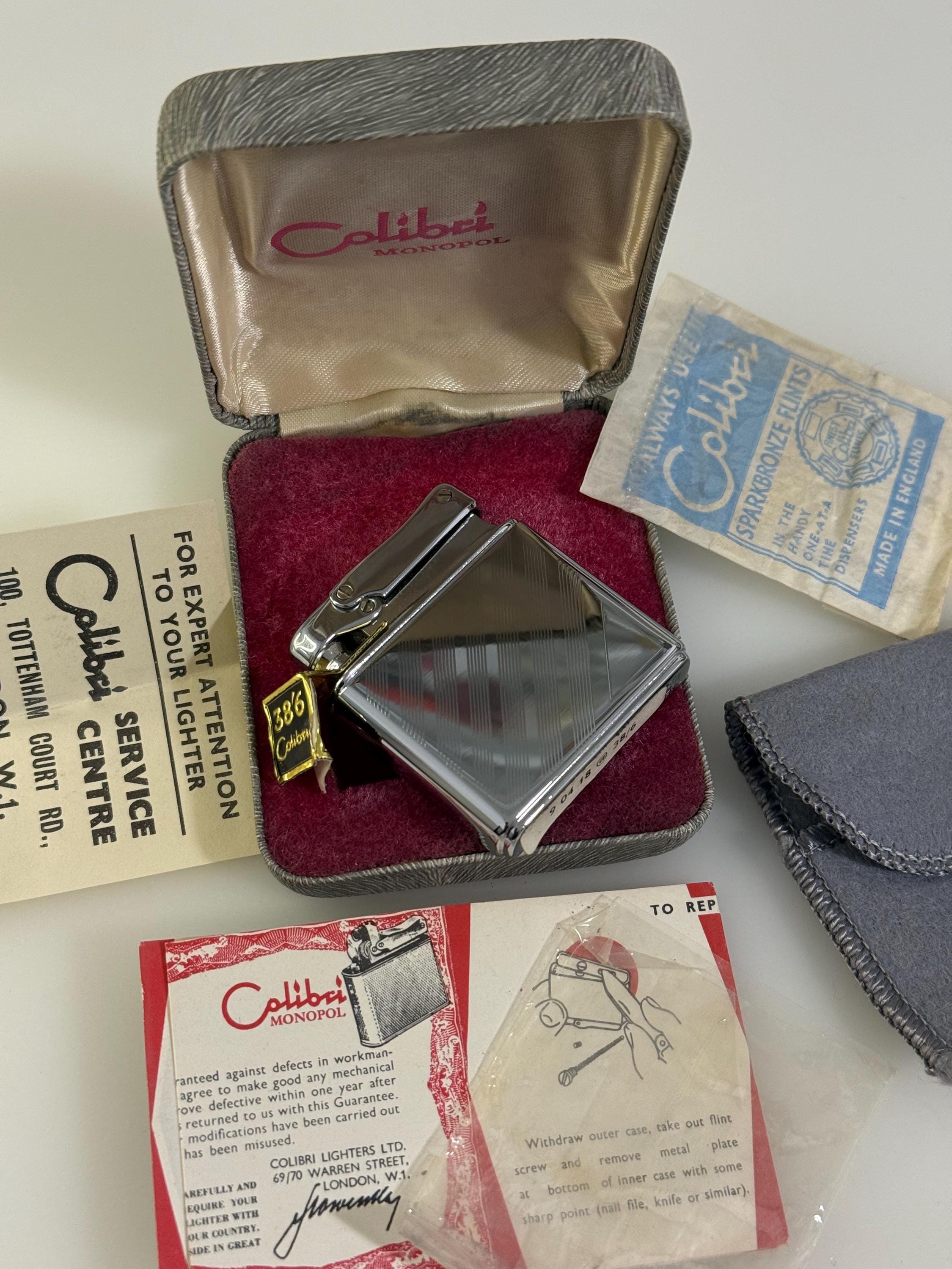 超レア　1950年代・ドイツ製・GROMA社 KOLIBRI　タイプライター Colibri Vintage Lighters - Etsy