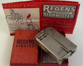 Seltenes Regens Stormliter Vollautomatisches Quetschfeuerzeug aus den 1930er Jahren, hergestellt in den USA, mit Originalverpackung