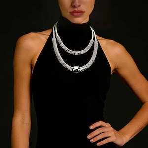 Minimalist Necklace Silver color Pendant Choker Double-Layer Design Modern Industrial Jewelry Unisex Statement Twisted Necklace Gift