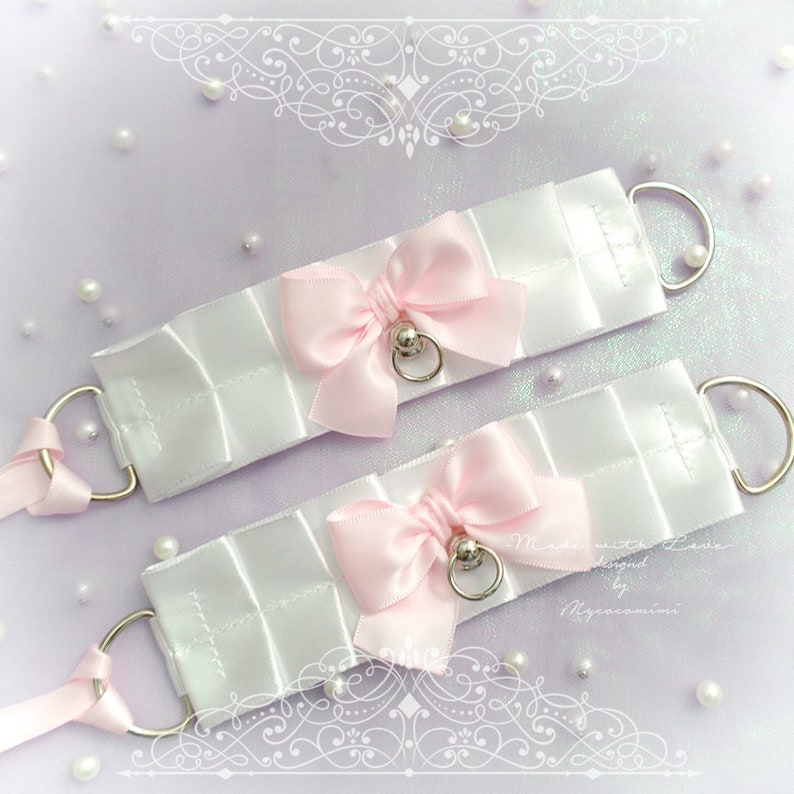 Tug Proof O Ring 2 pcs Kitten Pet Play Cuffs Gloves Jewelry BDSM DDLG Daddys Girl Costume White Baby Pink Bow Cuffs Set Bracelet