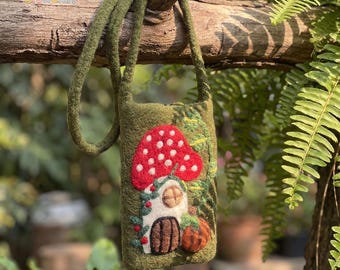 Cute Crossbody Bag, Handmade Vintage Felt Mushroom Cottagecore Forest Phone Pouch | Green Grey Mini Bag for Kids, Birthday Gift for Her