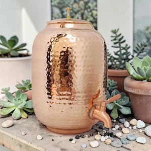 Jarra dispensadora de agua de cobre martillado, recipiente para bebidas martillado hecho a mano
