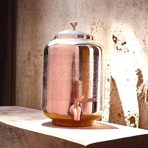 Dispensador de agua de cobre grabado, jarra de cobre, recipiente para bebidas repujado hecho a mano, jarra de cobre, contenedor de agua de cobre, ecológico