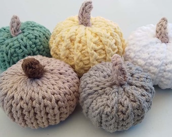 Gloriarte Crochet Pumpkins