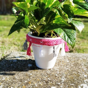 Gloriarte Crochet Flower Pot Ribbon with Tassels image 3