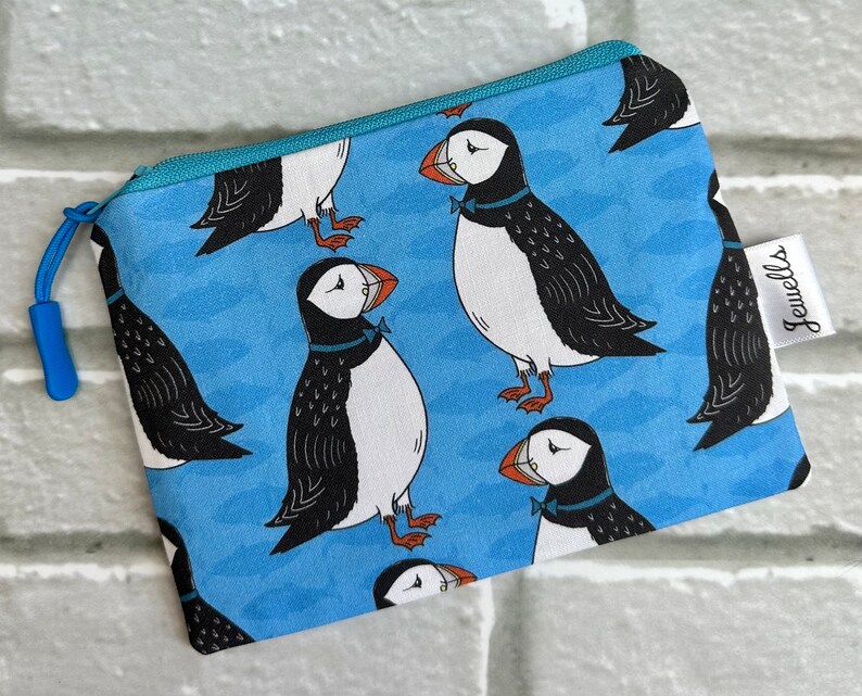 Blue or Pink Puffin fabric coin purse image 2