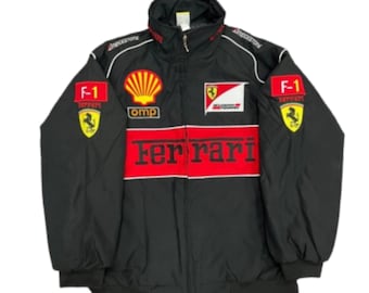 Giacca da corsa Ferrari vintage nera, abbigliamento streetwear motorsport unisex, idea regalo
