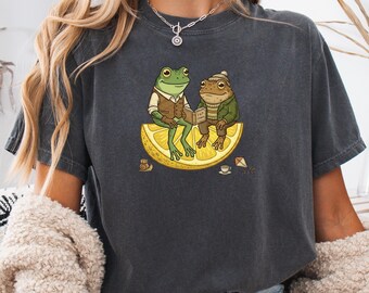 Funny Frog Shirt,Lemon Shirt, Summer Lemon Lover Gift, Frog And Toad Shirt, Nature Tee, Vintage Frog and Toad Tshirt