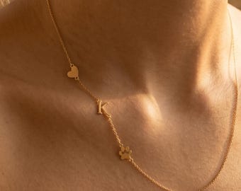 Sideways Paw Necklace with Heart, Custom Dainty Paw Initial Necklace, Personalized Dog Paw Necklace, Pet Memorial Jewelry, Dog Cat Mom Gift