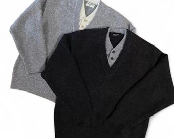 Pull en maille superposée à col en V
