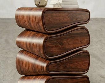 Mesita de noche escultural de nogal oscuro, mueble auxiliar de madera orgánica, base de latón.