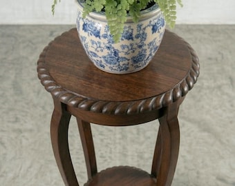 Soporte para plantas marrón oscuro, mesa auxiliar de madera, pedestal redondo de exhibición, soporte para jarrones con estante.