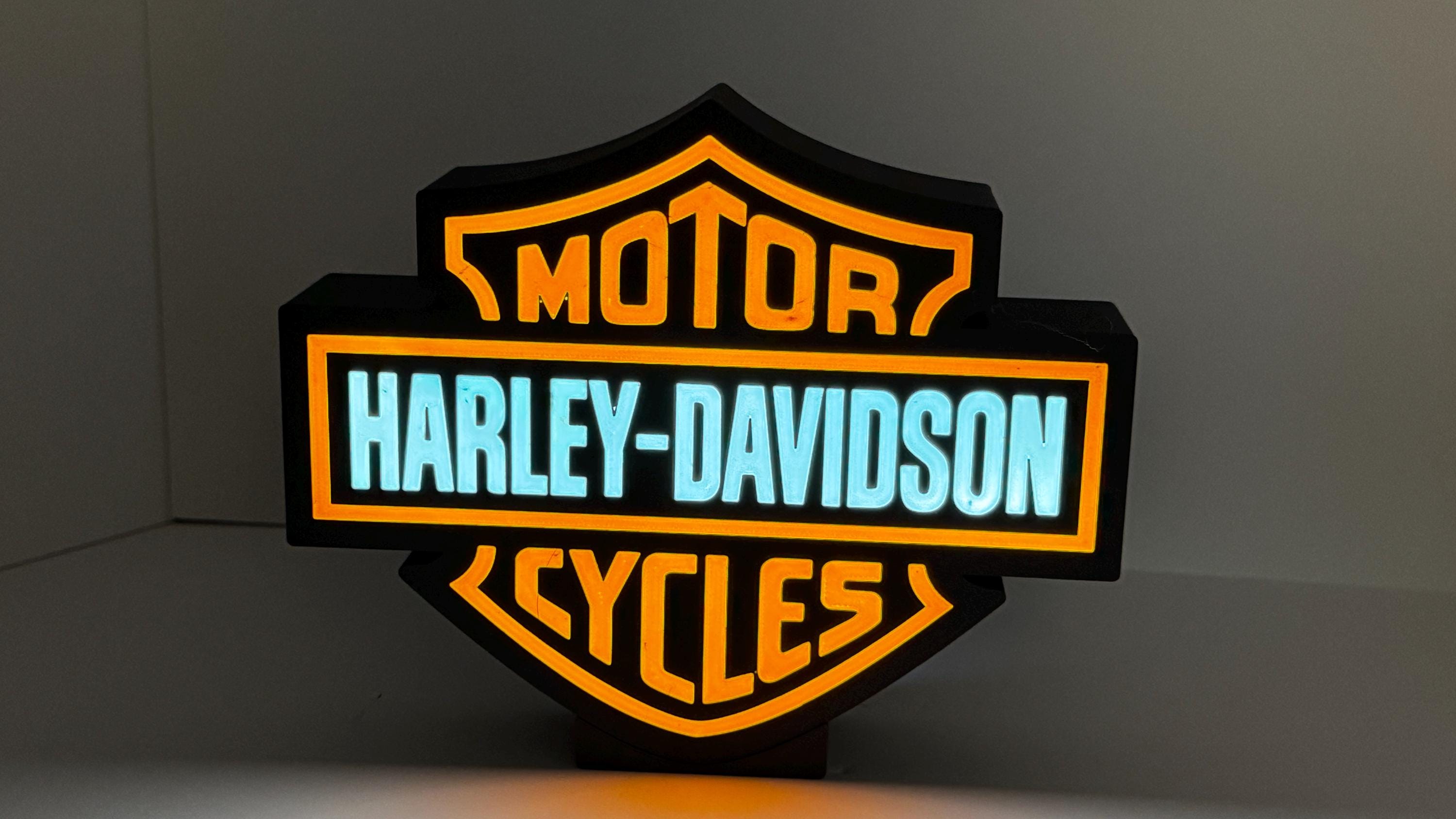 Harley-Davidson エンジンロゴ LEDサイン Harley-Davidson エンジンロゴ LEDサイン H-D Vivid Winged Bar