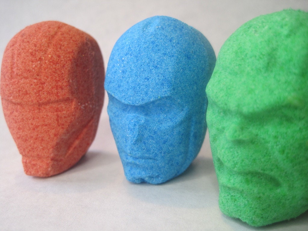 NEW TOYS- 3 SUPERHERO Bath Bomb Heads  - individually Wrapped with Su…