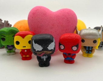 Superhero Heart Bath Bomb with Superhero Mini Figure Toy Inside