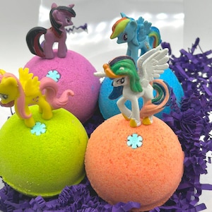 Pony Bath Bomb Gift Box with My Little Pony Toy Figurines Inside - 4 ct