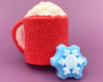 Hot Cocoa Mug Bath Bomb with Snowflake Mochi Toy Inside