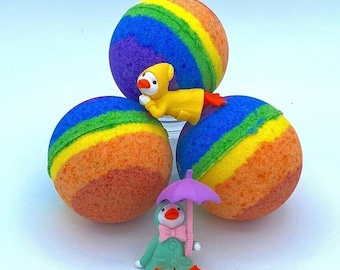 Rainbow Duck Bath Bomb with Toy Inside