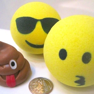 Emoji Bath Bomb with Toy Inside Yellow image 5