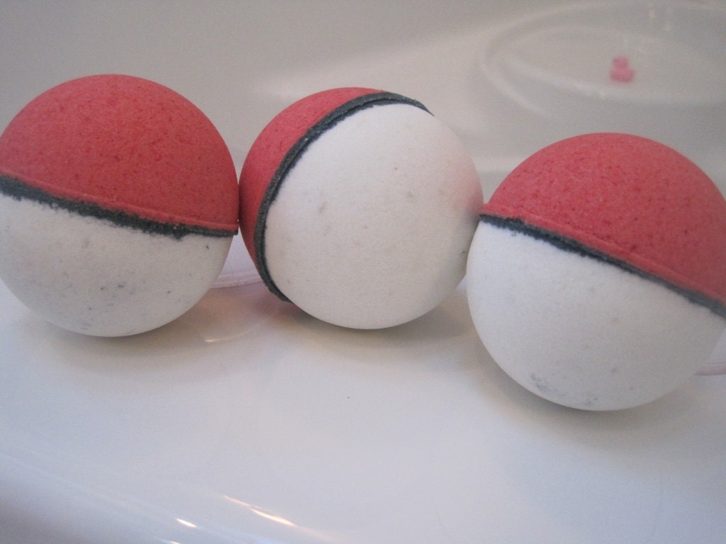 POKEBOMB Bath bomb with Pokemon figure inside Etsy