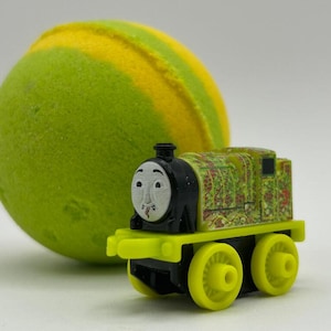 Thomas the Train Bath Bomb with Toy Inside