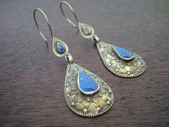 Women's Vintage Lapis Lazuli Afghan Earrings // J… - image 1